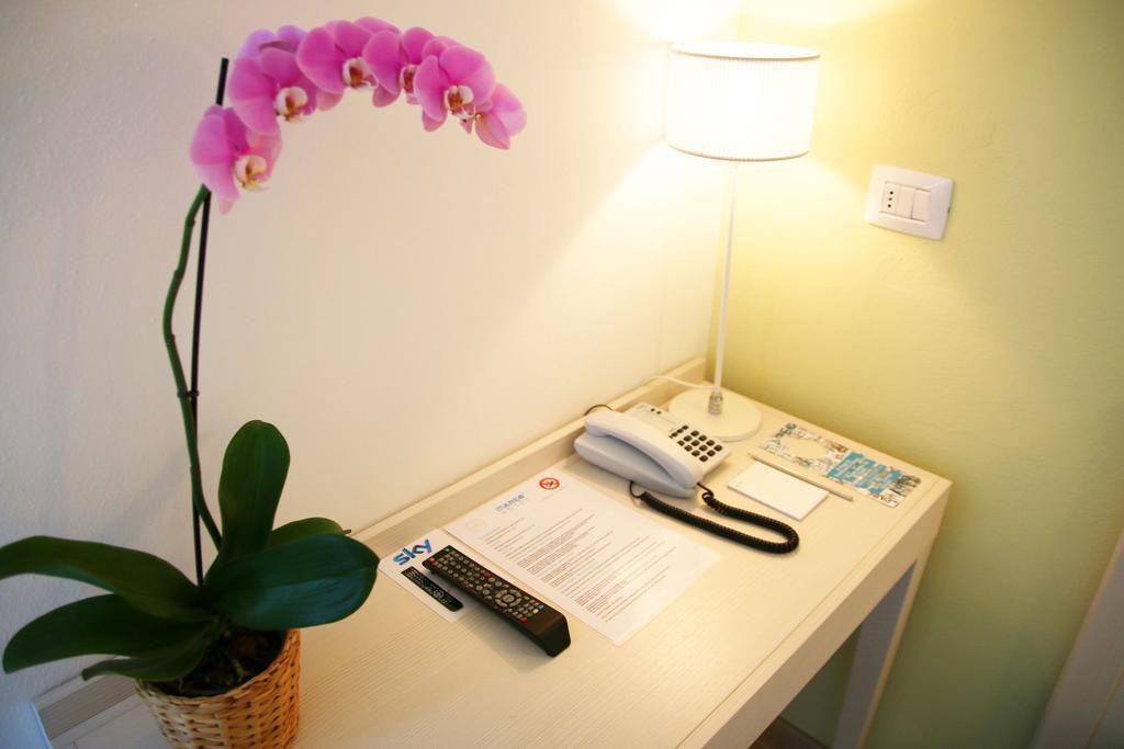 Maree Hotel Cesenatico Phòng bức ảnh