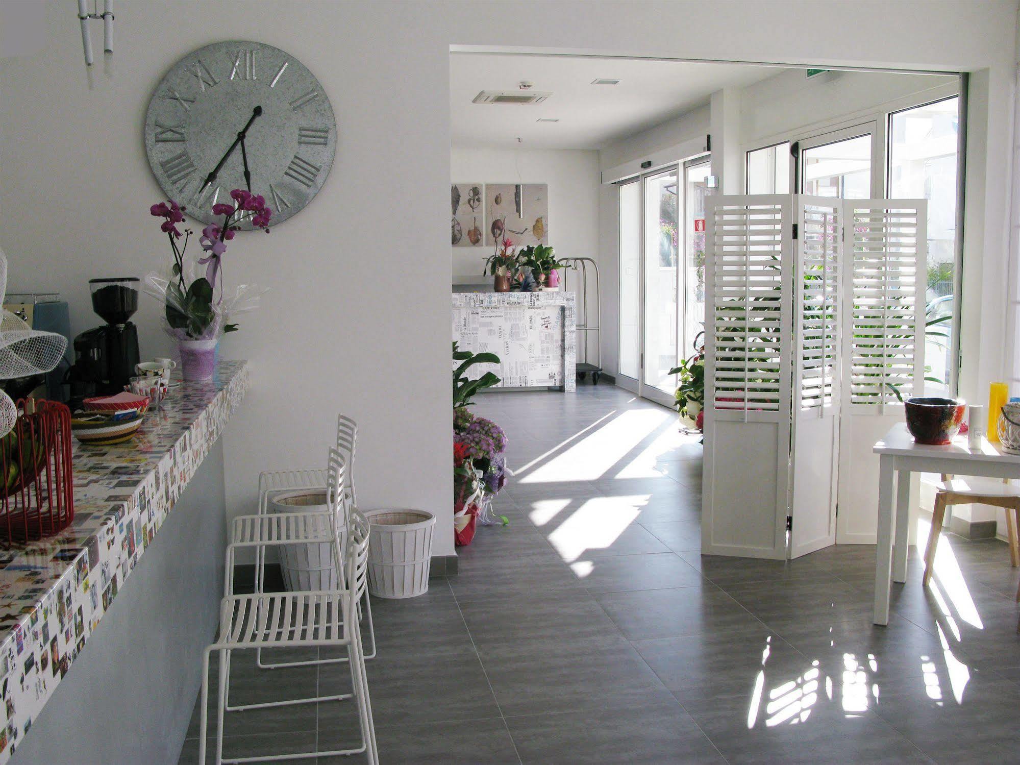Maree Hotel Cesenatico Ngoại thất bức ảnh